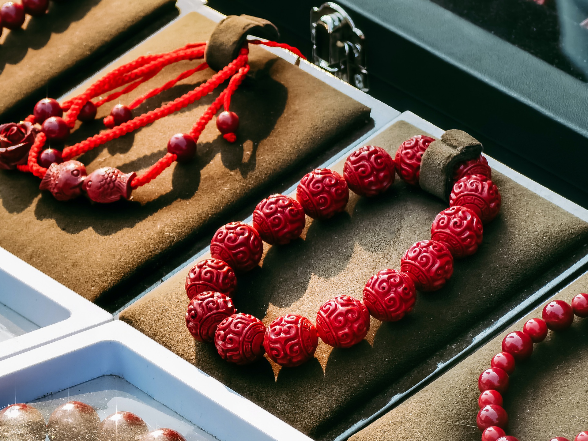 北京小程序開發(fā)，文玩類小程序開發(fā)，搭建交流分享平臺