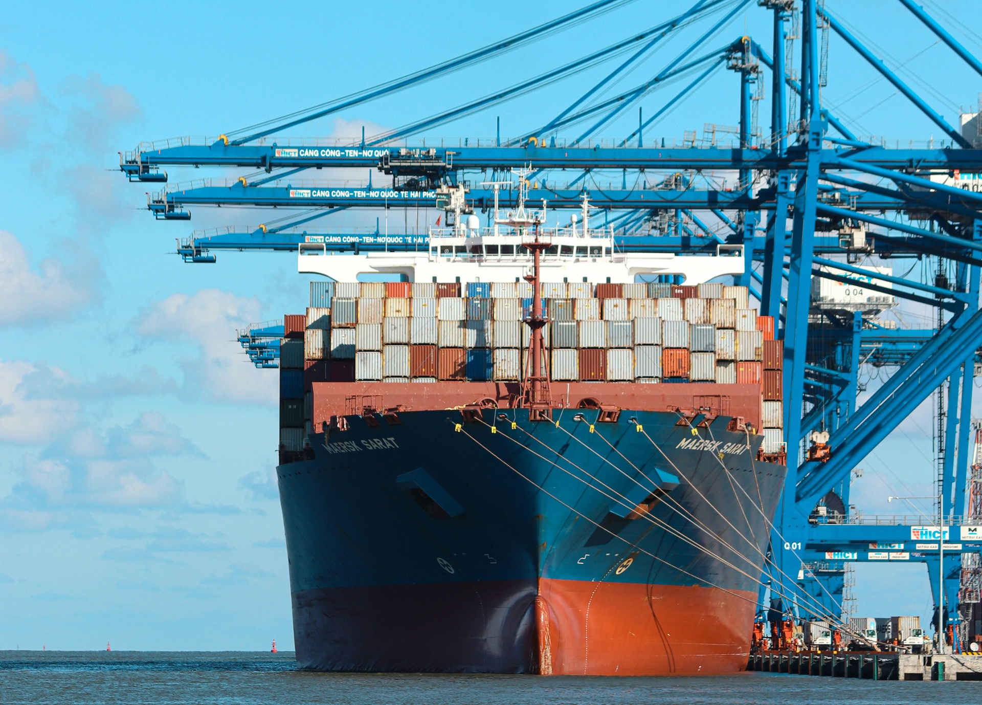 唐山外貿(mào)服務(wù)App開發(fā)，觸及全球生意