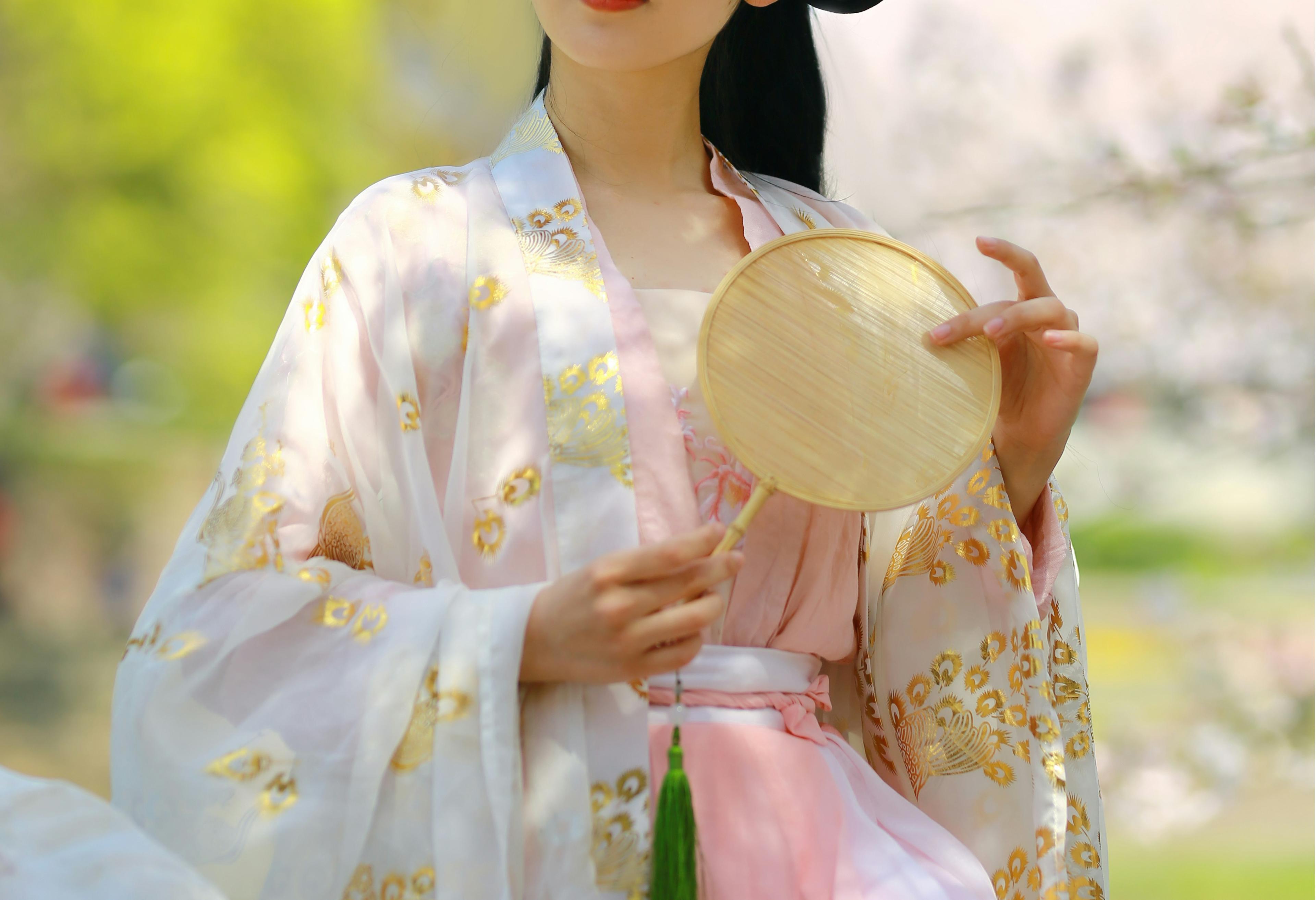 保定漢服文化社區(qū)App開(kāi)發(fā)，激活漢服愛(ài)好者生態(tài)圈